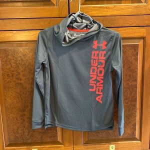 Under armor boys L thin hoodie, gray and red, NWT, never worn, perfect.